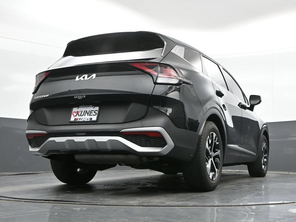 Used 2023 Kia Sportage EX FWD image 40