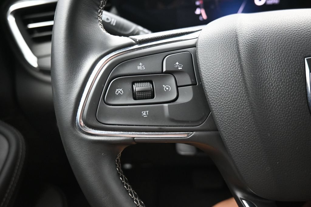 Used 2025 Buick Encore GX Preferred FWD image 14
