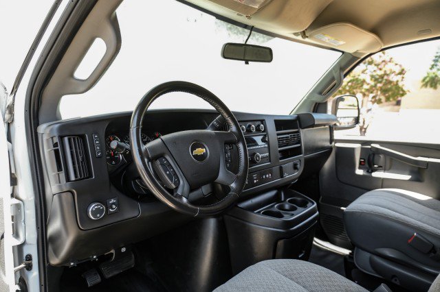 Used 2021 Chevrolet Express 2500 w/ Enhanced Convenience Package RWD image 2