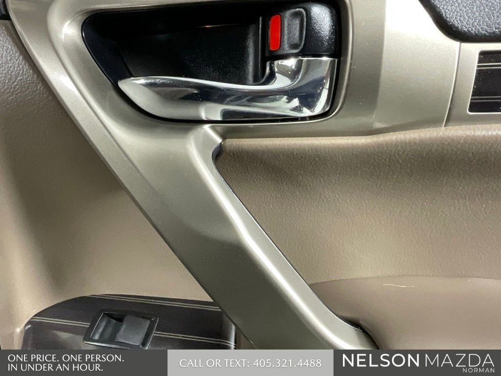 Used 2020 Lexus GX 460 Premium image 19