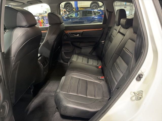 Used 2020 Honda CR-V Touring image 11
