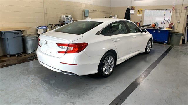 Used 2019 Honda Accord LX image 5