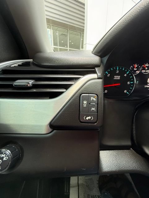 Used 2017 GMC Yukon SLT w/ Open Road Package RWD image 15