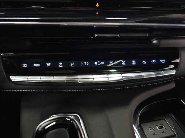 Used 2021 Cadillac Escalade Sport w/ Driver Assist Tech Package AWD/4WD image 33