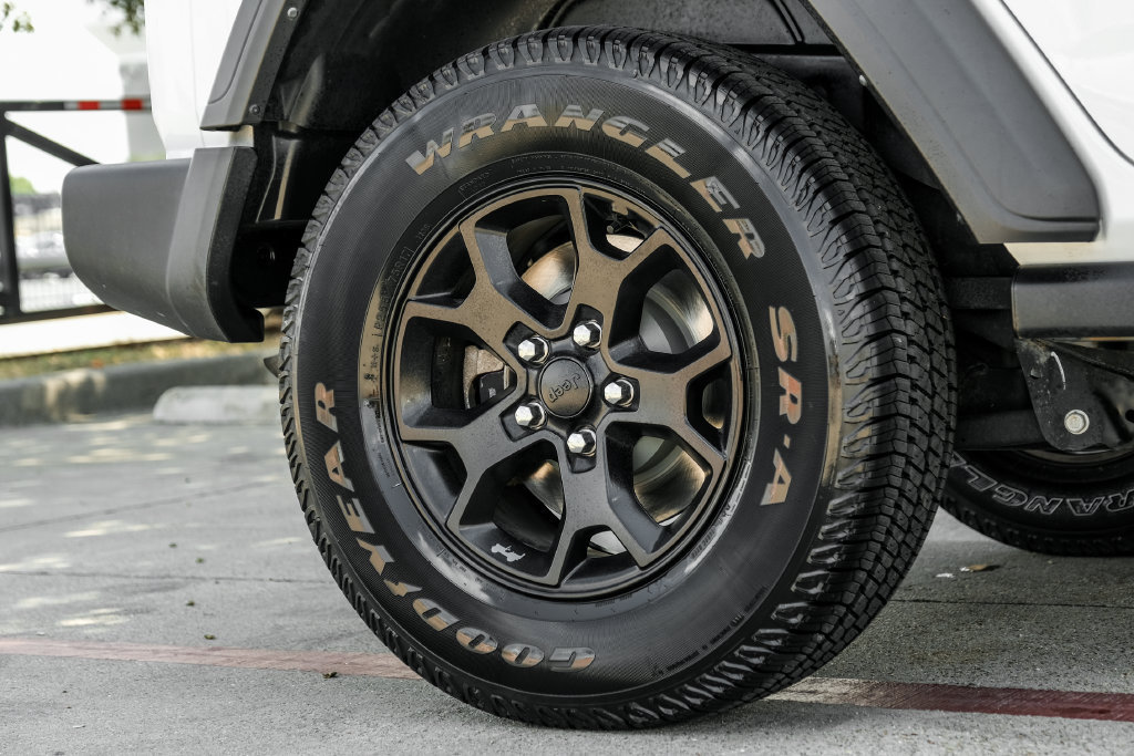 Used 2023 Jeep Wrangler Unlimited Sport AWD/4WD image 68