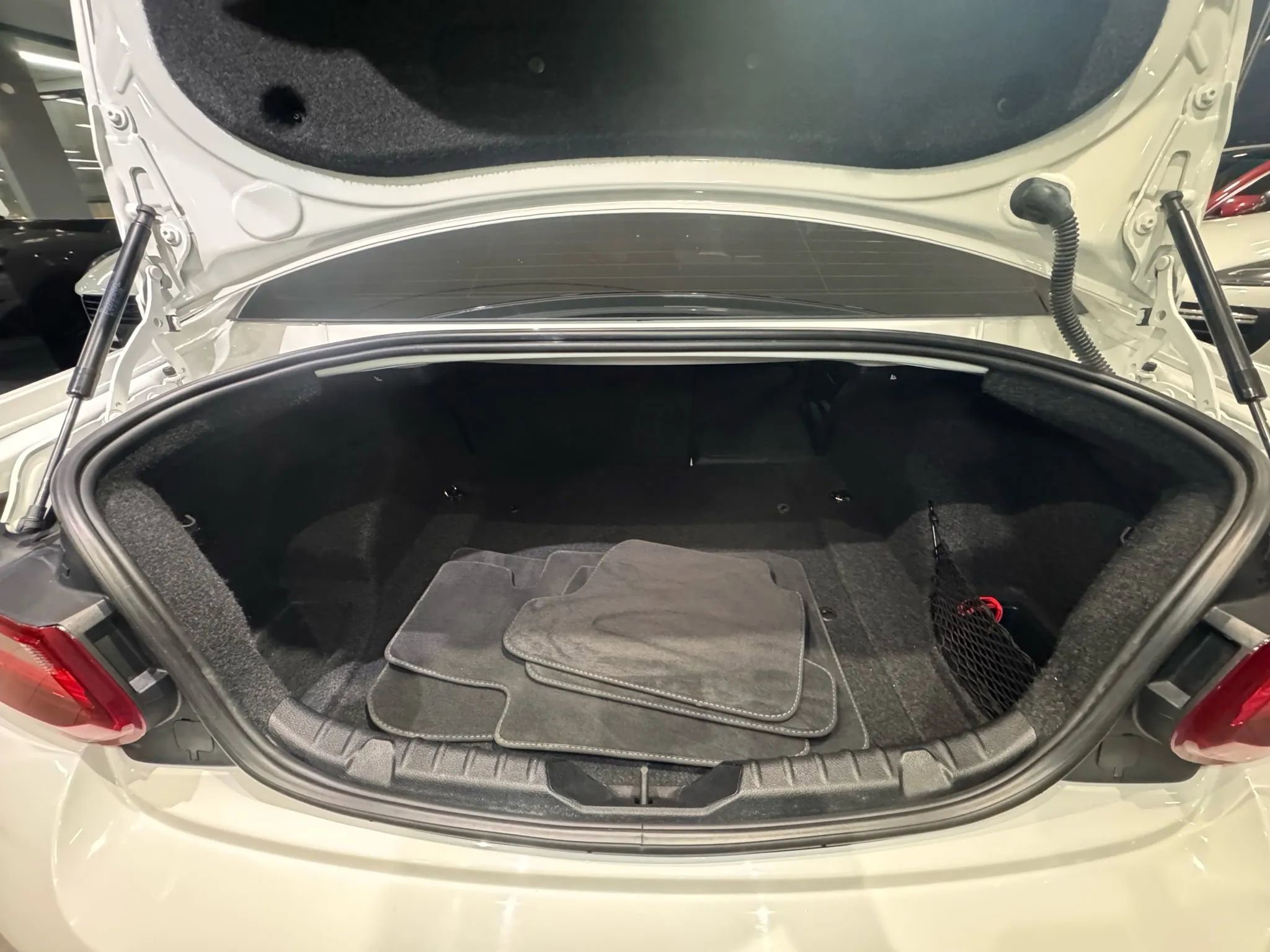 Used 2017 BMW M2 RWD image 40