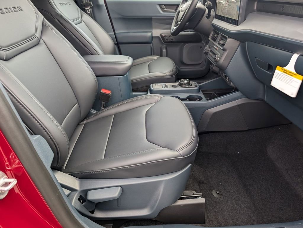 New 2026 Ford Maverick Lariat w/ Black Appearance Package image 48