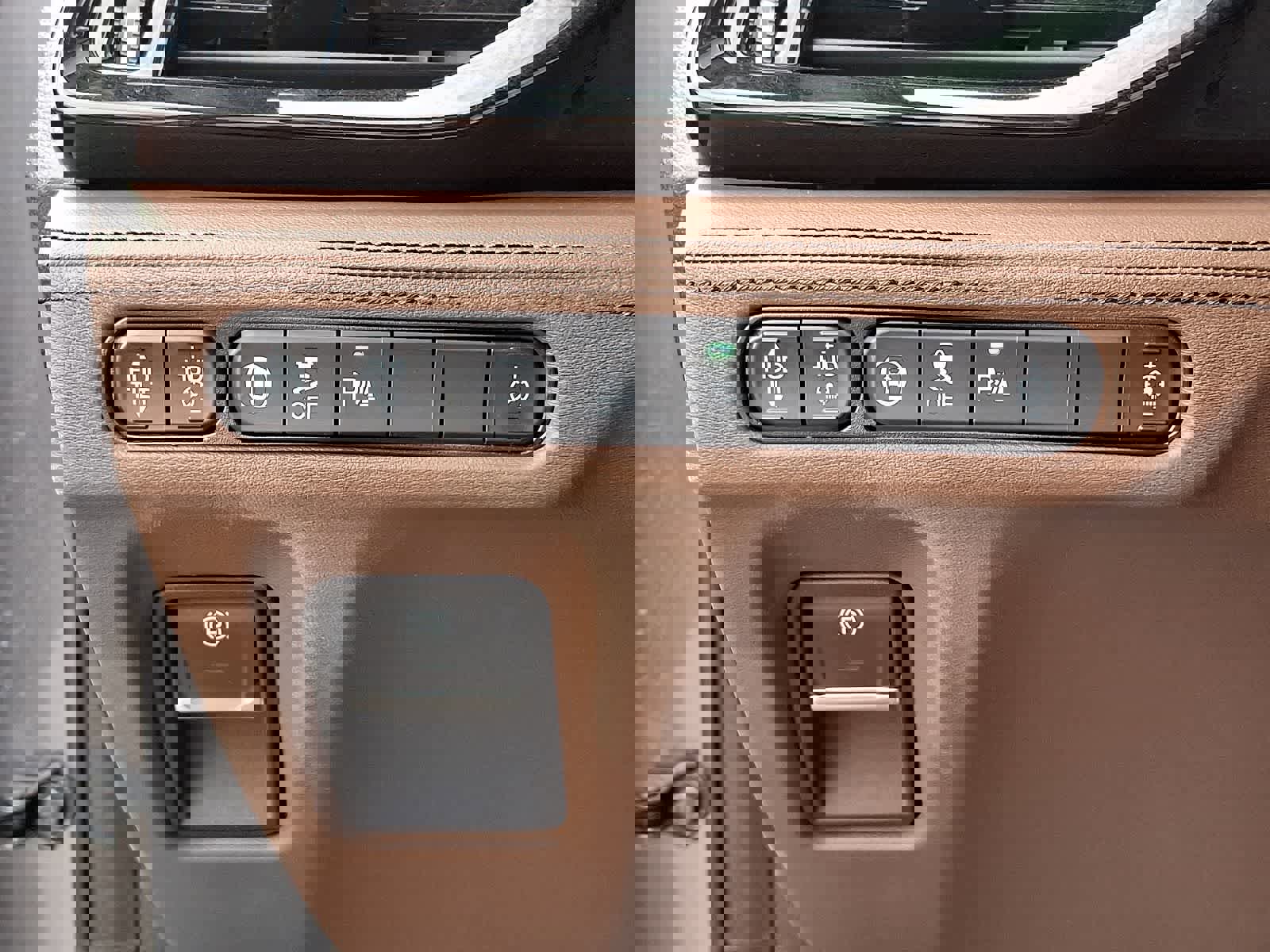 Used 2023 Acura MDX SH-AWD w/ Advance Package image 29