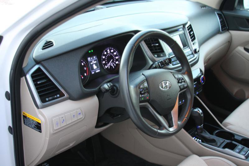 Used 2016 Hyundai Tucson Sport AWD/4WD image 25