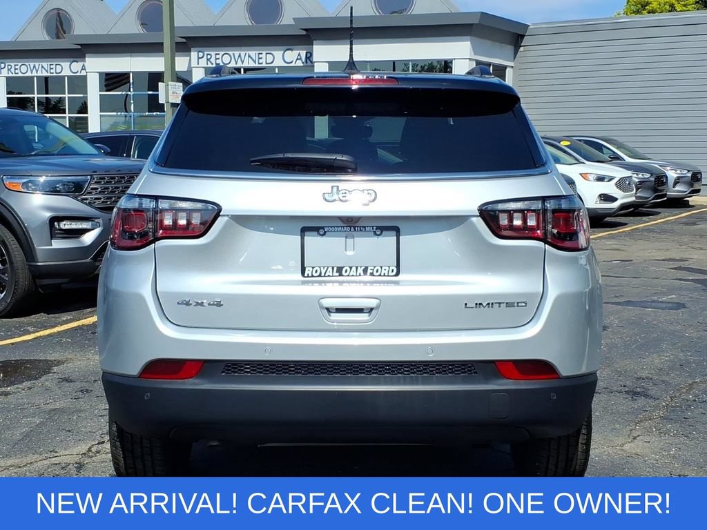 Used 2025 Jeep Compass Limited AWD/4WD image 19
