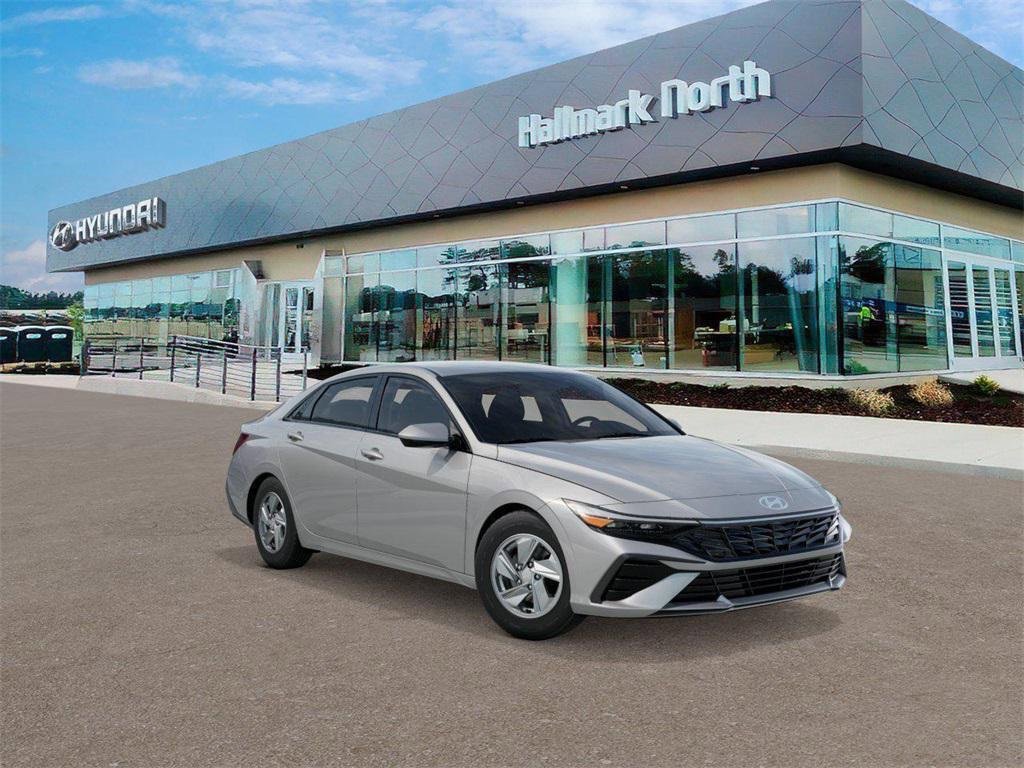 New 2026 Hyundai Elantra SE image 2