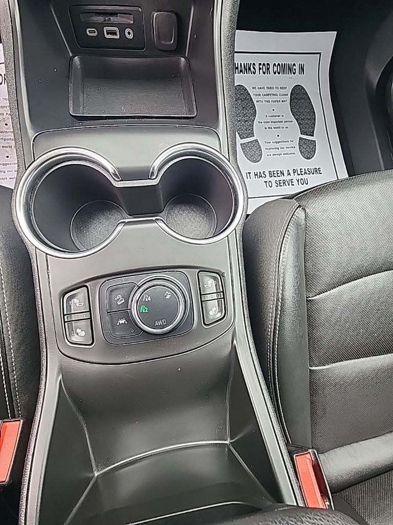 Used 2023 GMC Terrain SLT image 22