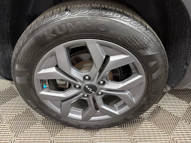 Certified 2024 Kia Seltos S AWD/4WD image 32