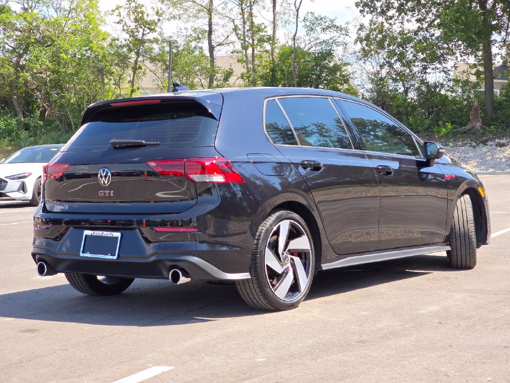 Certified 2022 Volkswagen GTI SE FWD image 22
