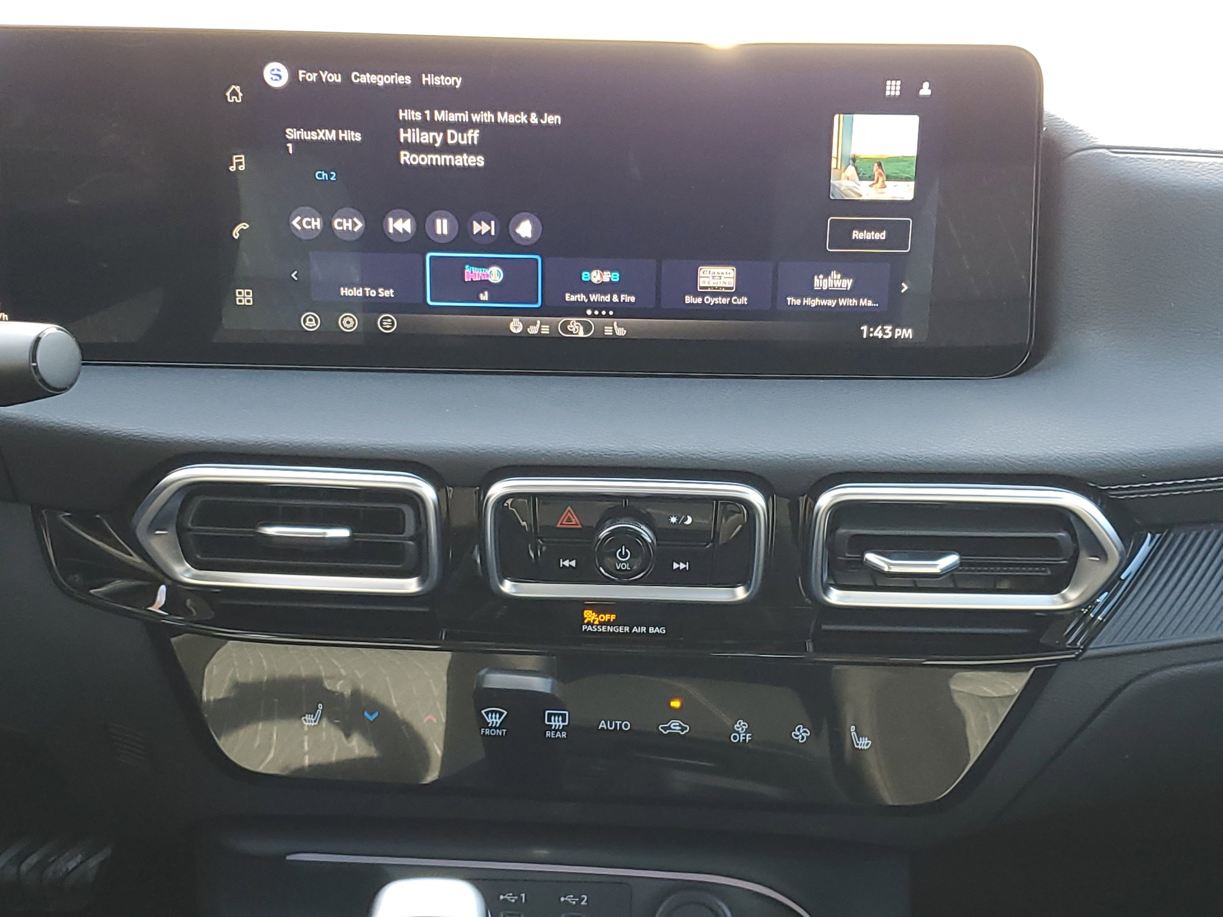 New 2026 Nissan Sentra SV w/ SV Convenience Package image 22