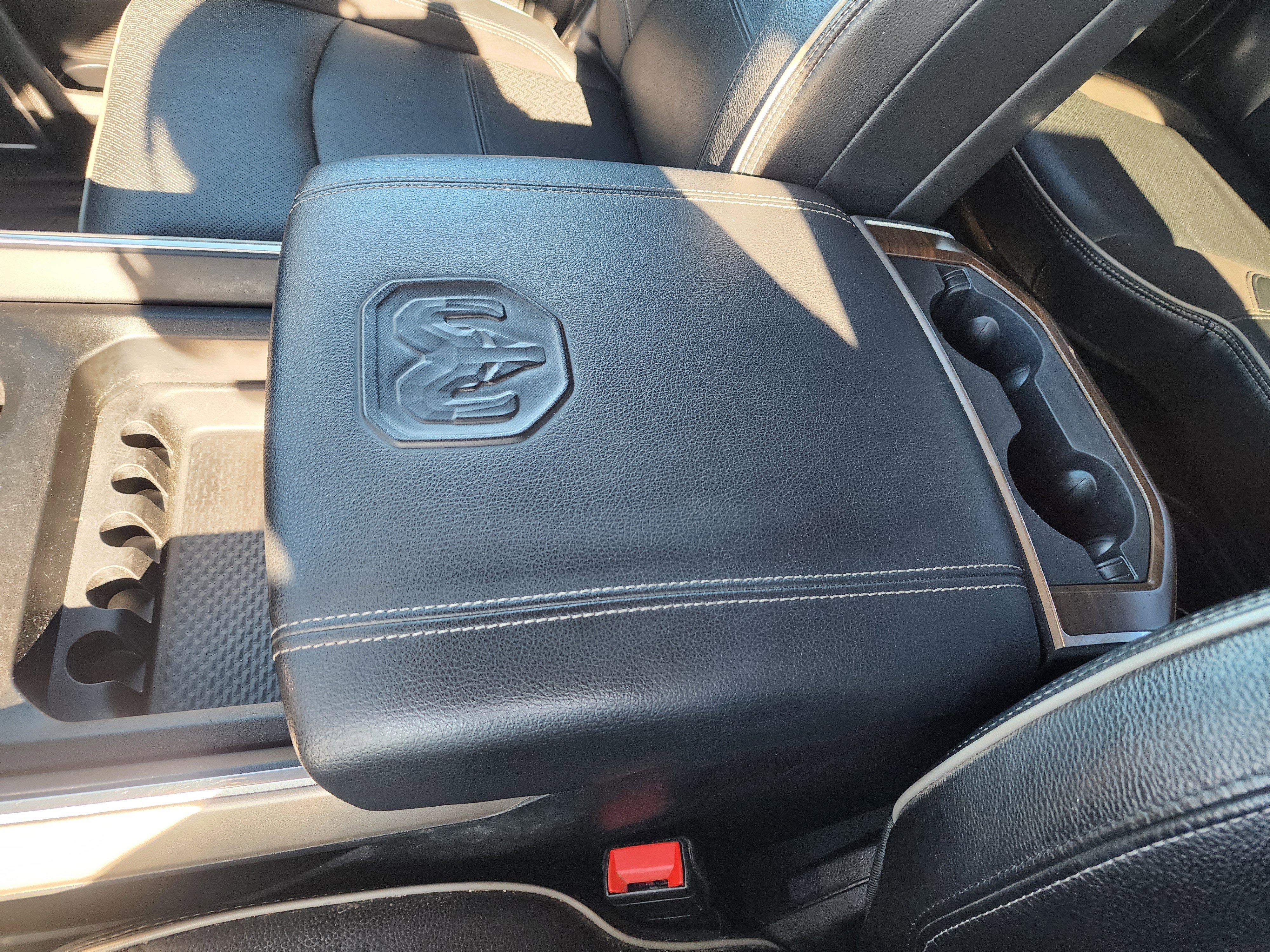 Used 2022 RAM 2500 Laramie w/ Body Color Bumper Group image 38