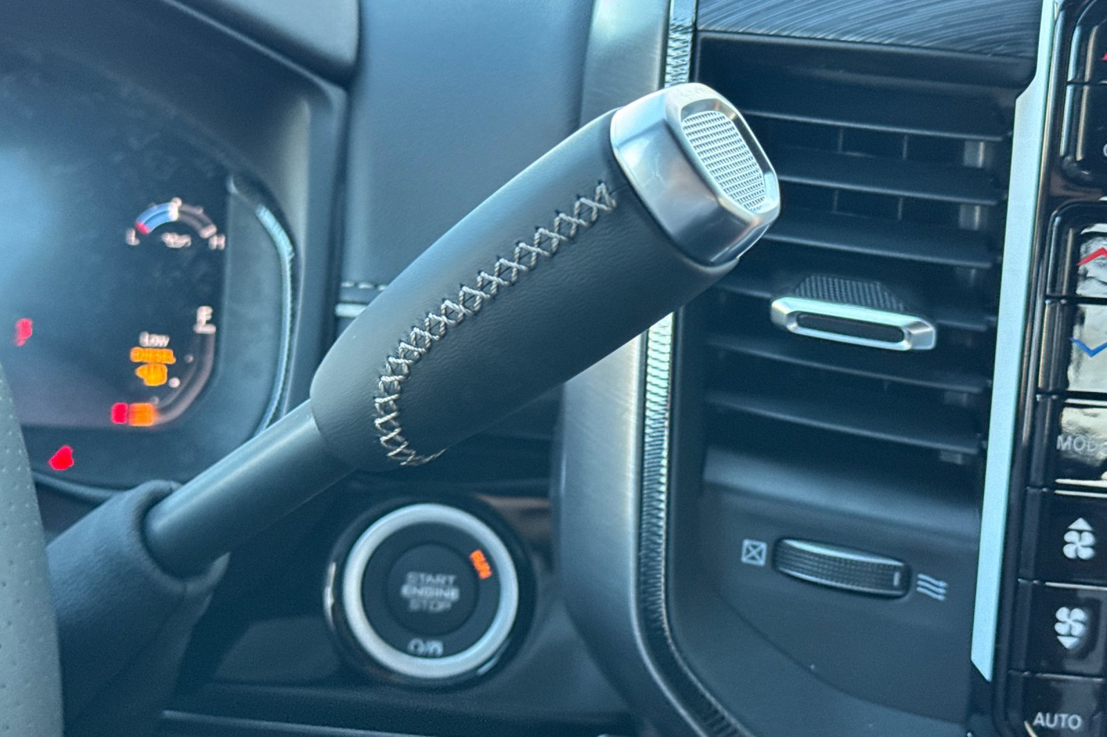 New 2026 RAM 2500 Rebel w/ Rebel Level 2 Equipment Group AWD/4WD image 20