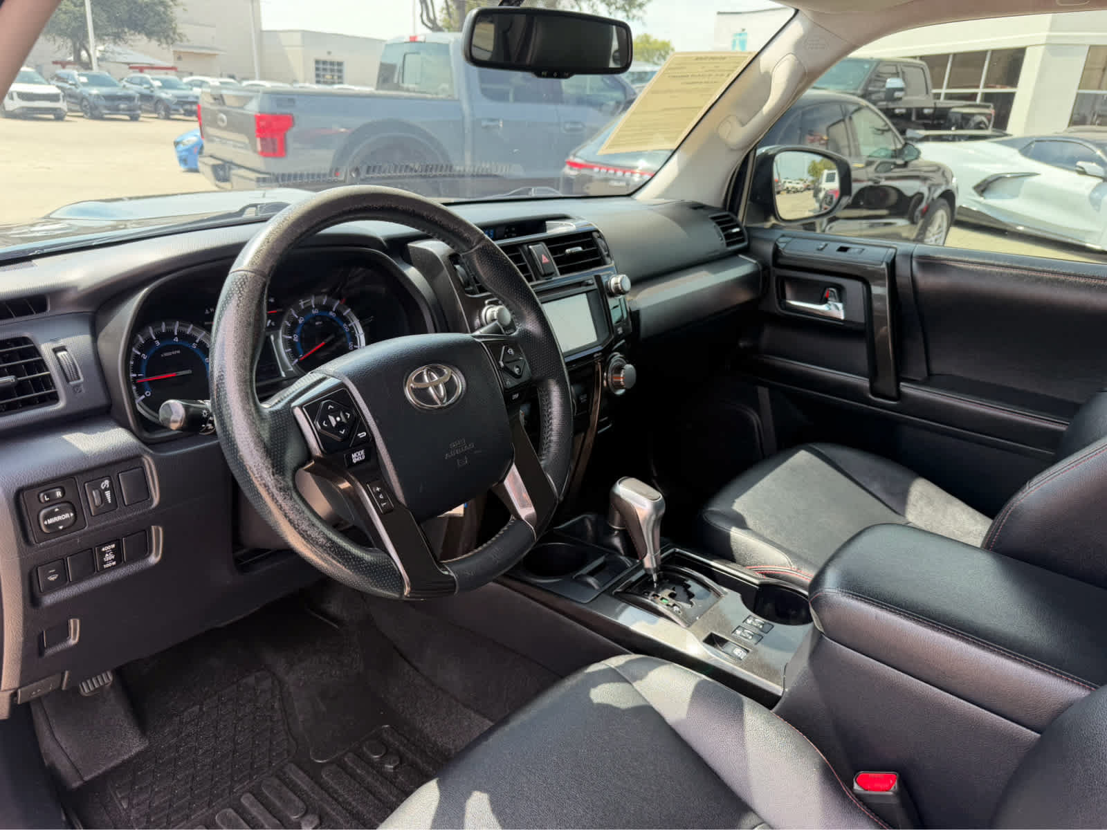 Used 2015 Toyota 4Runner TRD Pro AWD/4WD image 7