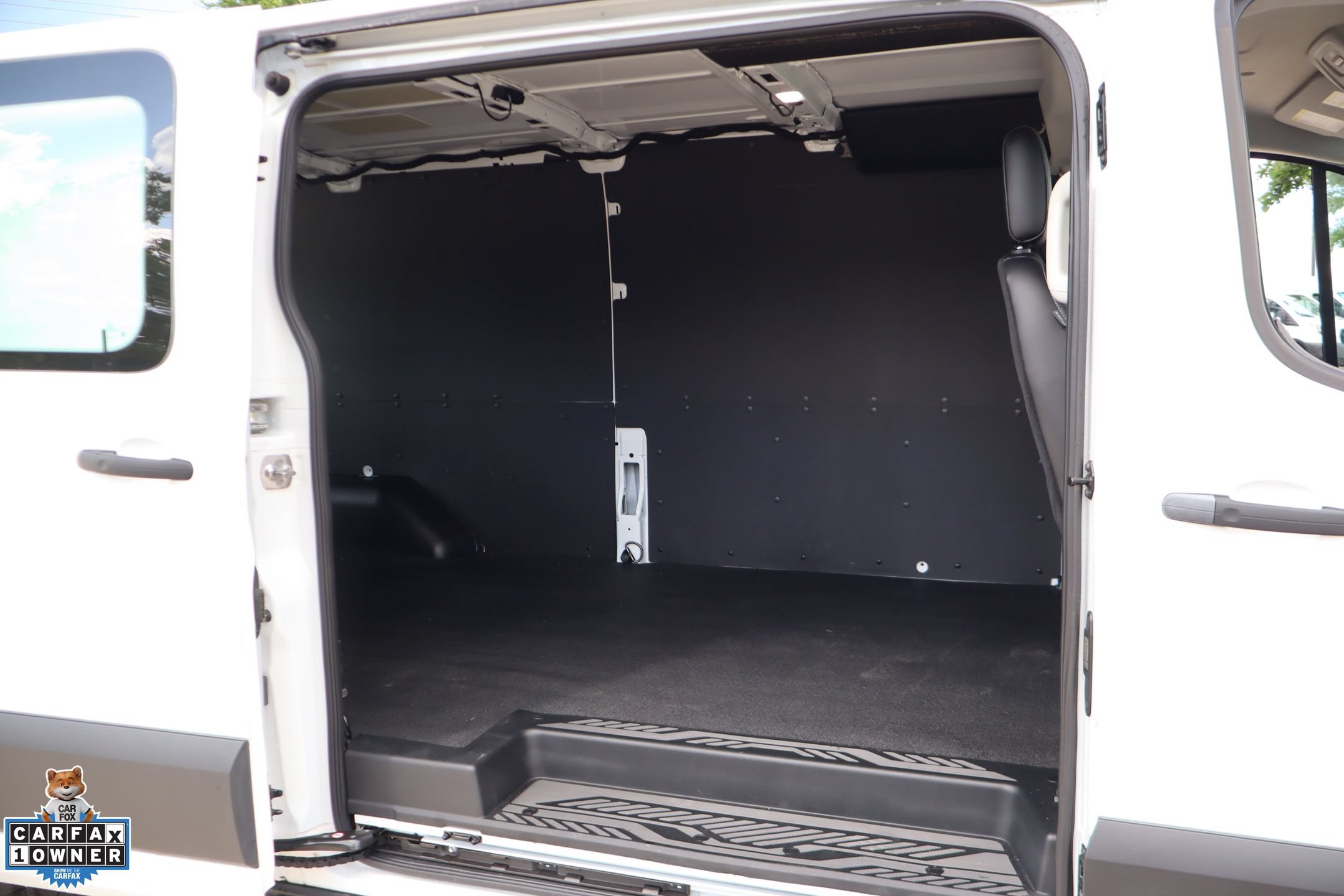 Used 2024 Ford Transit 350 148 Low Roof w/ Load Area Protection Package RWD image 27