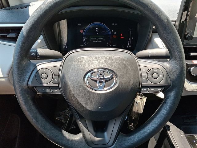 Used 2026 Toyota Corolla Cross L AWD/4WD image 17