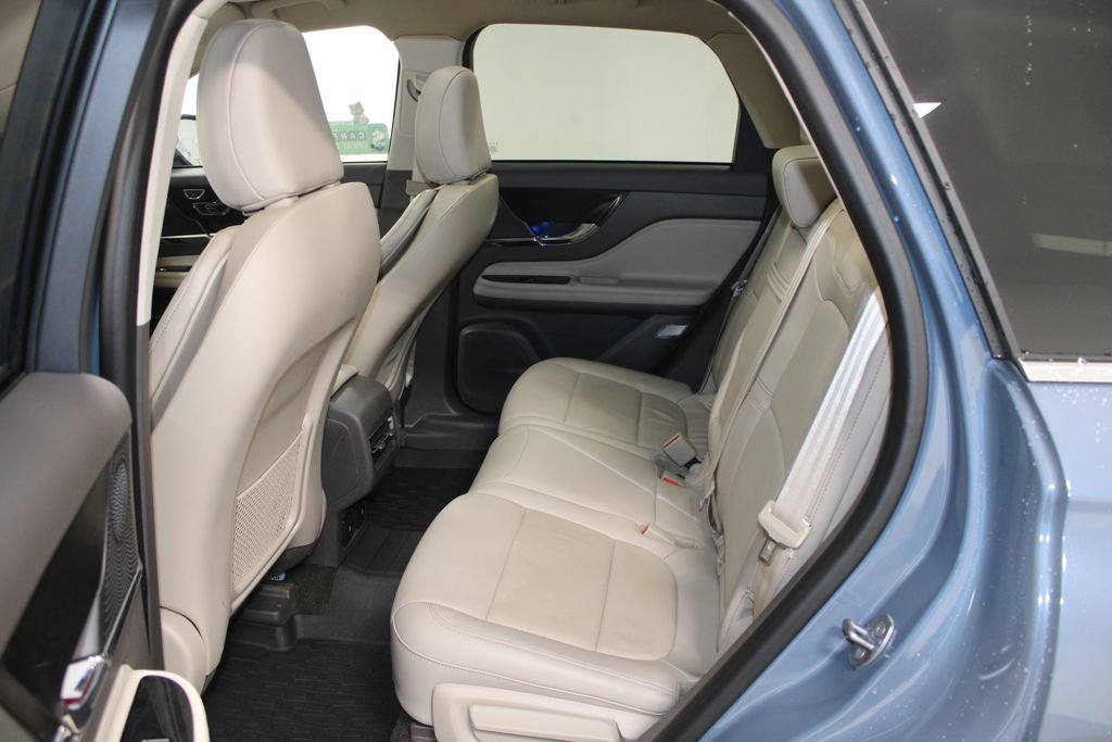 Used 2023 Lincoln Corsair Reserve w/ Equipment Group 201A image 25