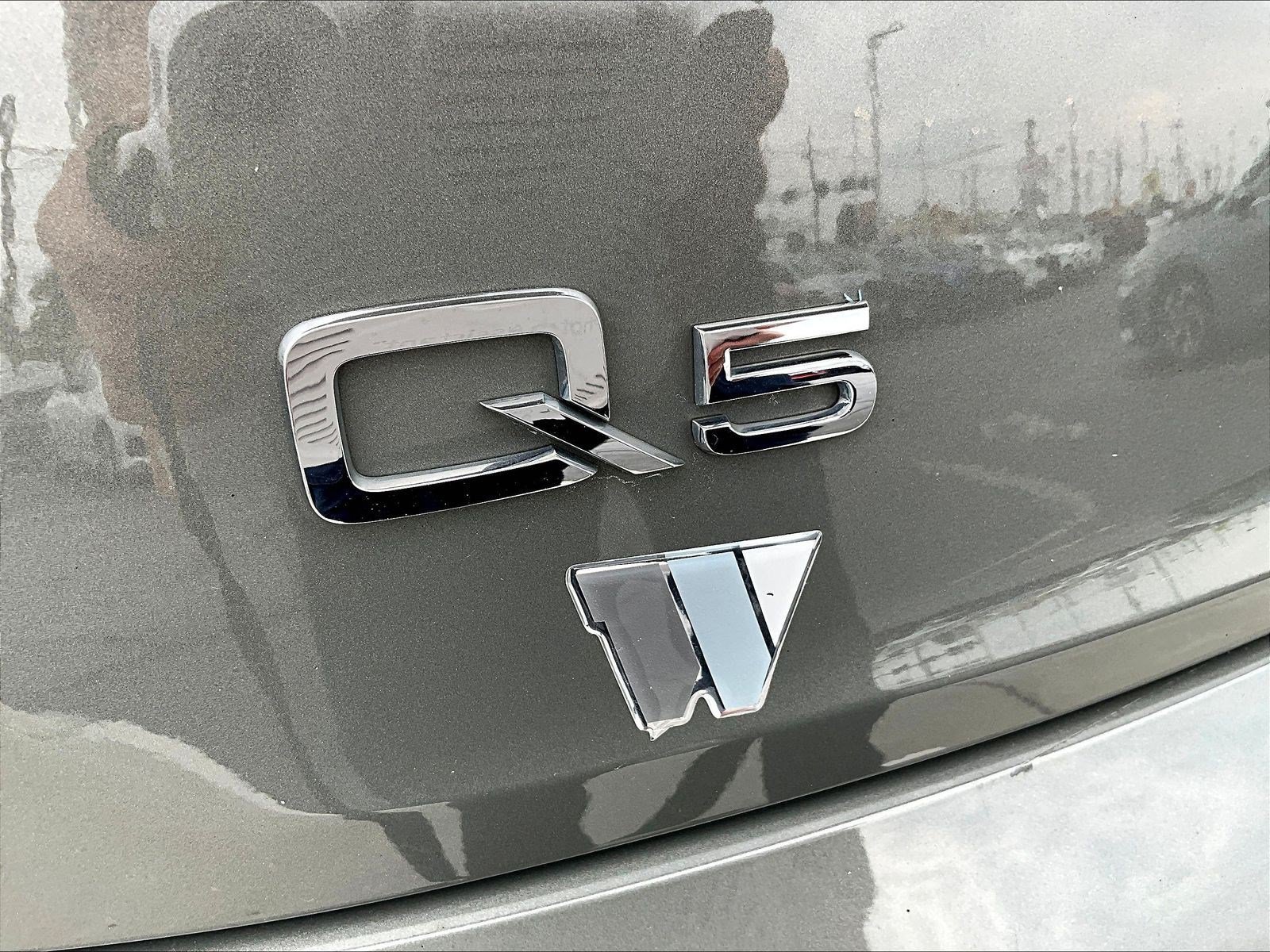 Used 2024 Audi Q5 2.0T Premium Plus AWD/4WD image 23