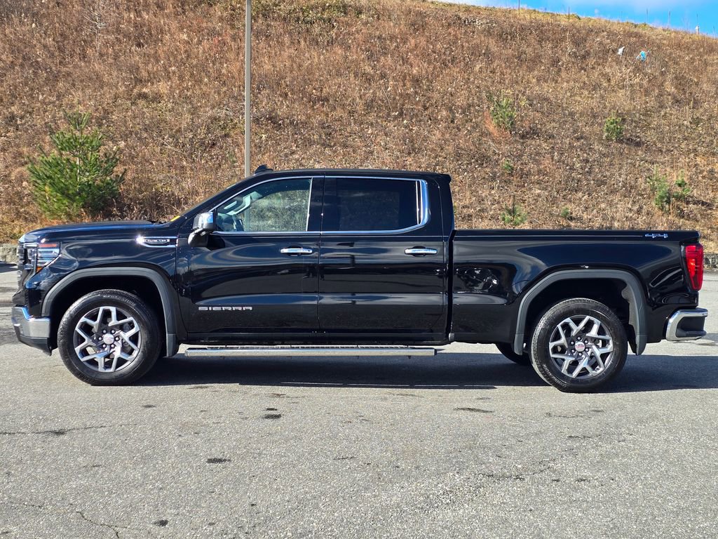 Used 2023 GMC Sierra 1500 SLT w/ SLT Convenience Package image 14