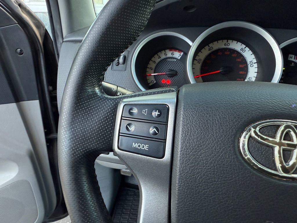Used 2012 Toyota Tacoma 4x4 Double Cab w/ TRD Off-Road Pkg image 36