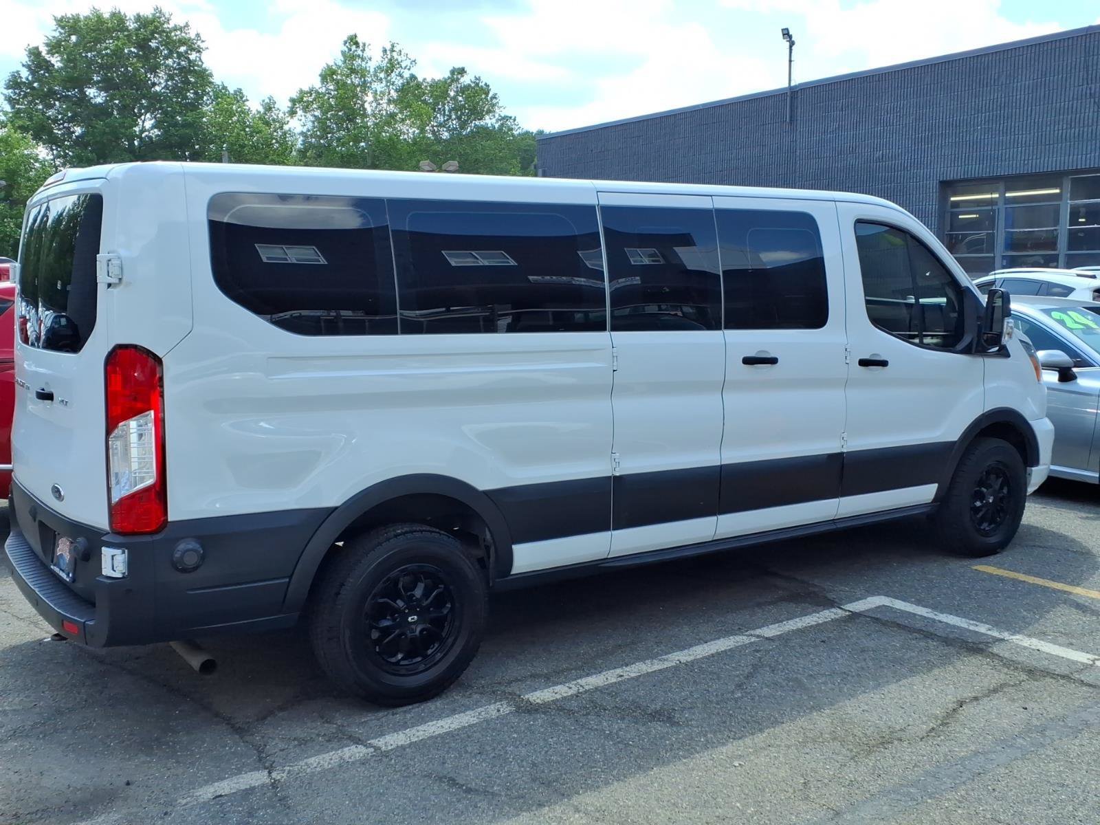 Used 2020 Ford Transit 350 XLT RWD image 6