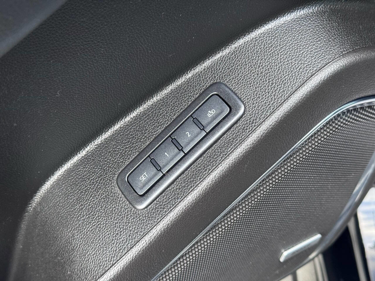 Used 2019 Chevrolet Tahoe Premier image 23