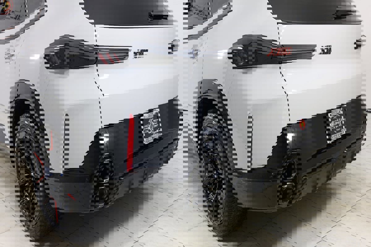 Used 2024 BMW XM Label Red w/ M Driver's Package image 46