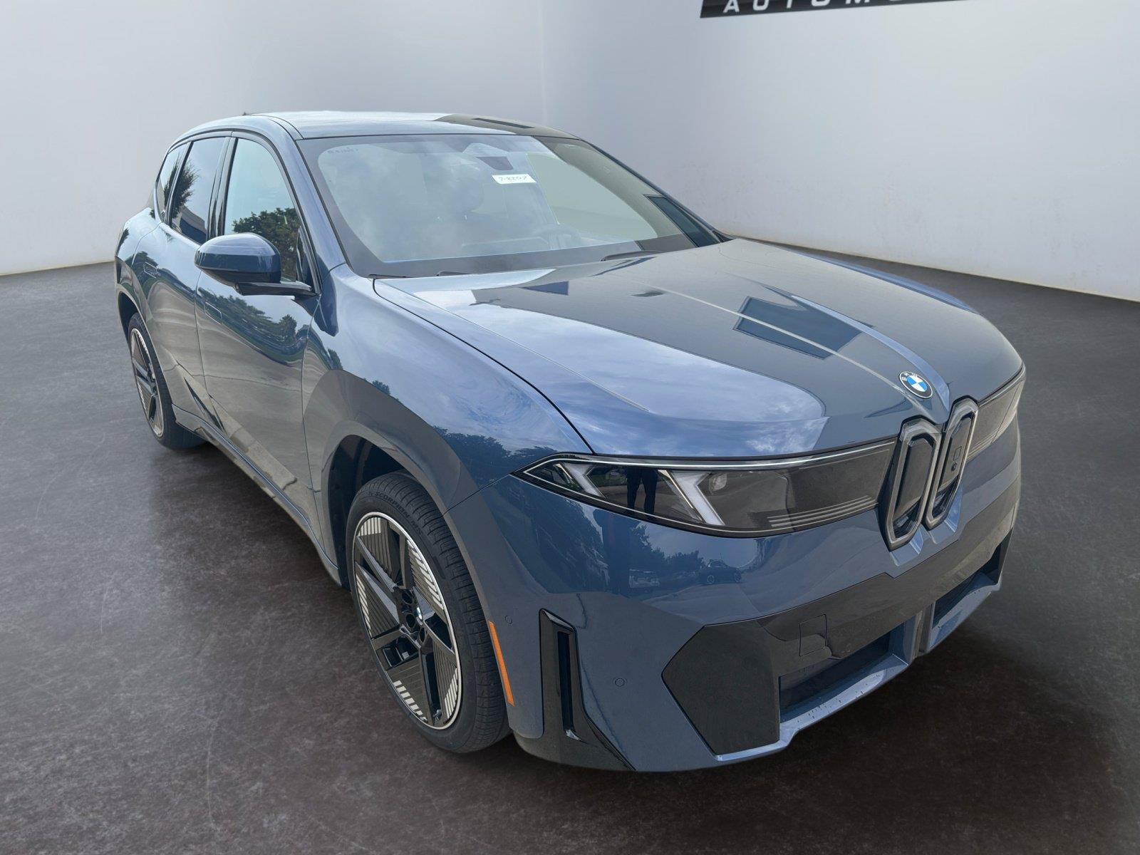 New 2027 BMW iX3 50 xDrive w/ M Sport Package AWD/4WD image 11