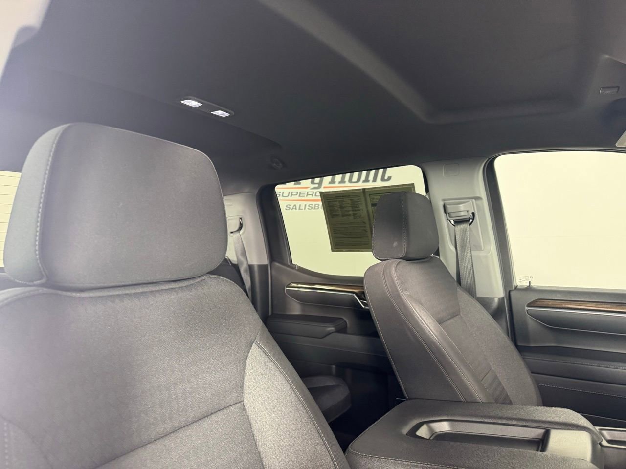 Used 2023 Chevrolet Silverado 1500 LT image 31