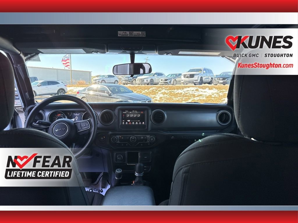 Used 2022 Jeep Wrangler Unlimited Sport image 42