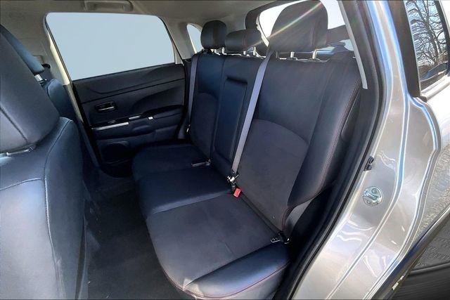 Used 2025 Mitsubishi Outlander Sport AWD image 21