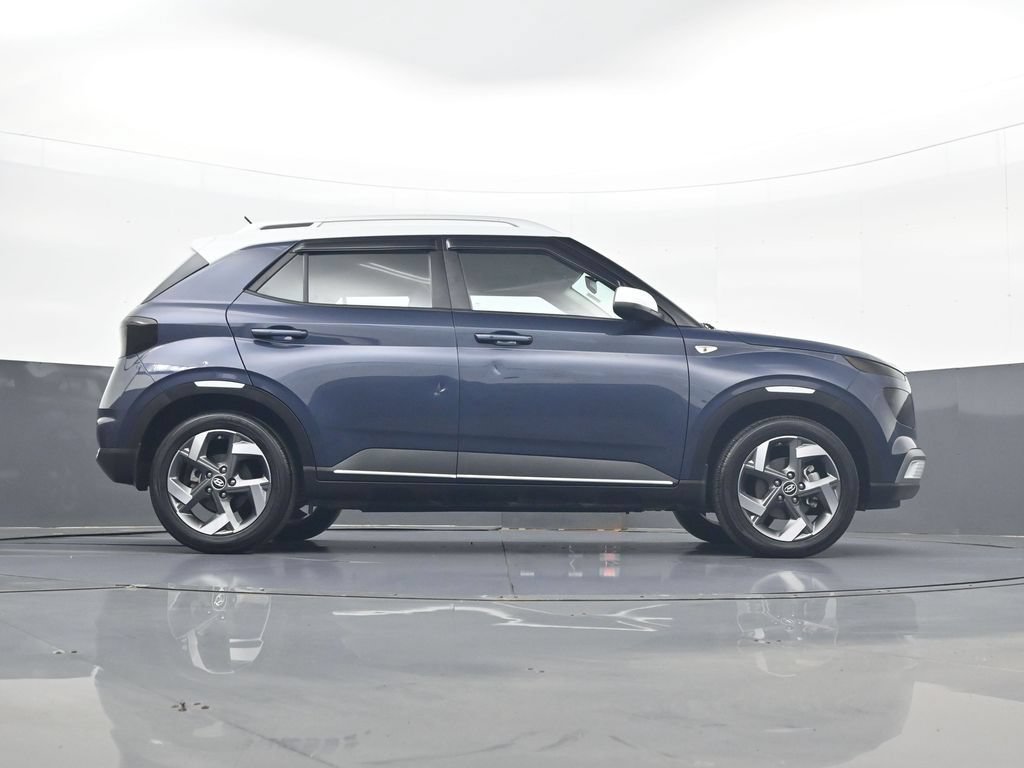 Certified 2024 Hyundai Venue Limited FWD image 24