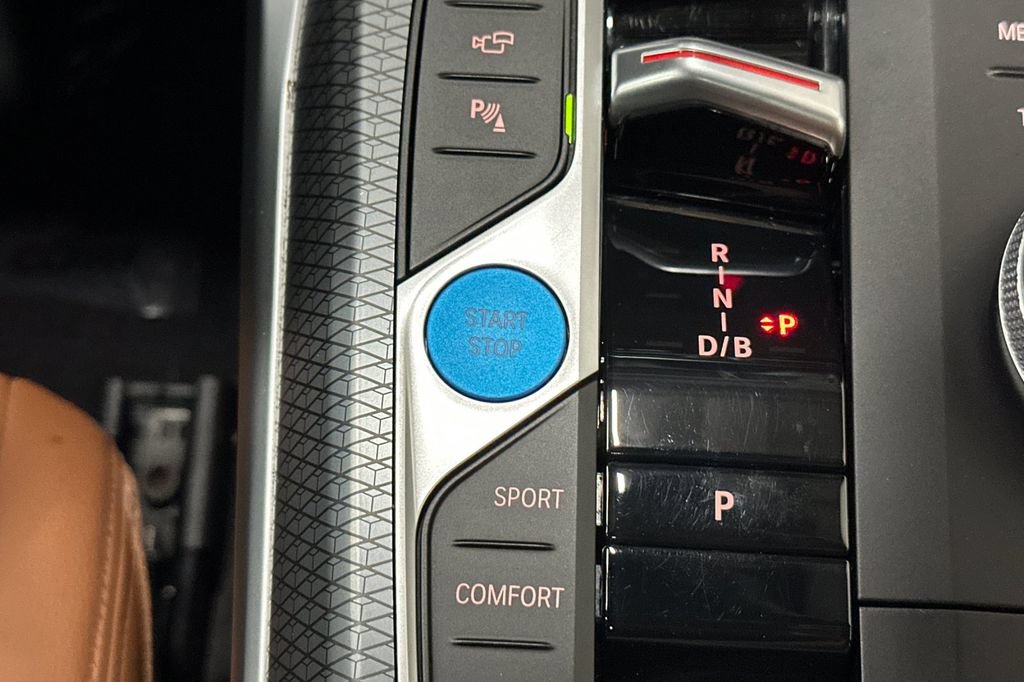 Certified 2023 BMW i4 eDrive40 w/ M Sport Package RWD image 25