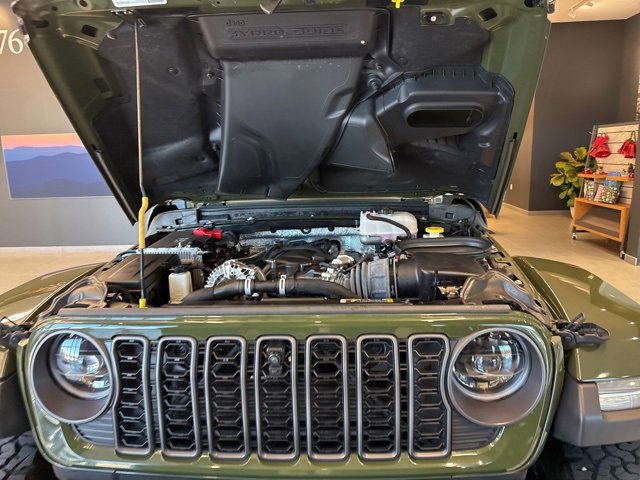 Used 2024 Jeep Wrangler Unlimited Rubicon 392 image 15