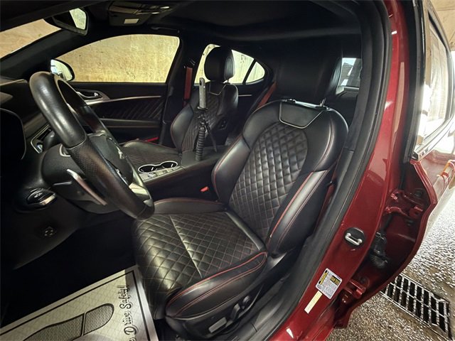 Used 2022 Genesis G70 3.3T w/ Sport Prestige Package image 11