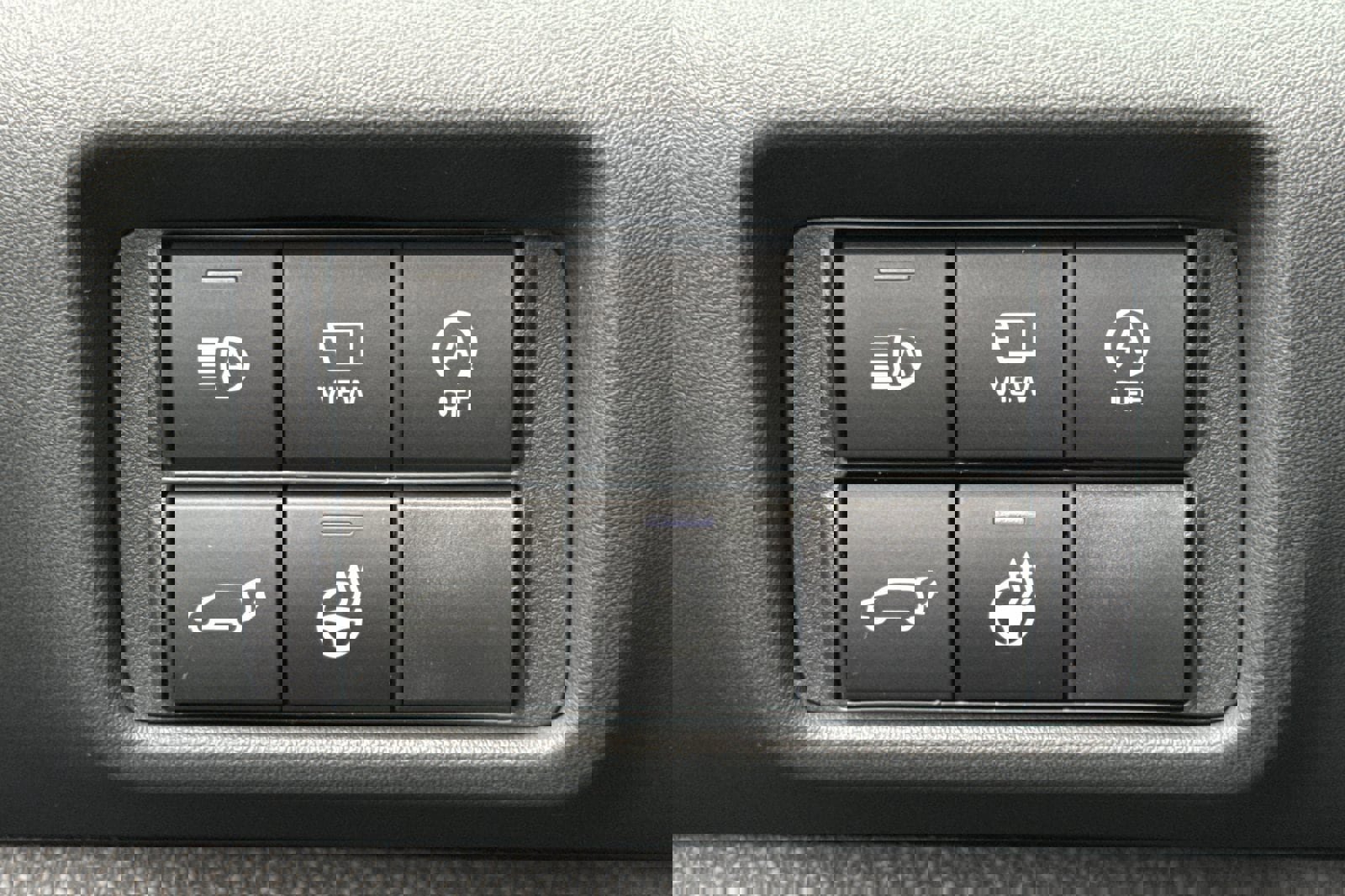 New 2025 Toyota Highlander Limited image 31