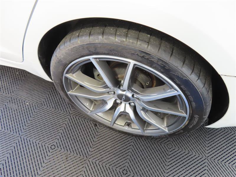 Used 2022 Genesis G70 2.0T w/ Prestige Package RWD image 7