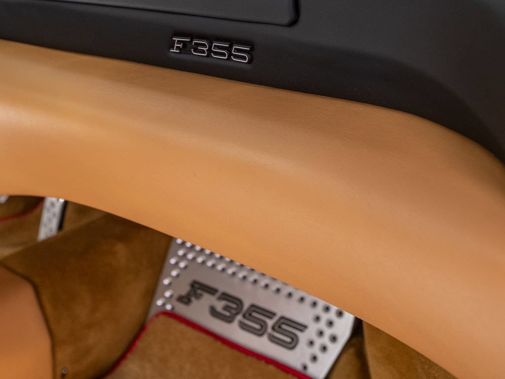 Used 1995 Ferrari F355 GTS RWD image 18