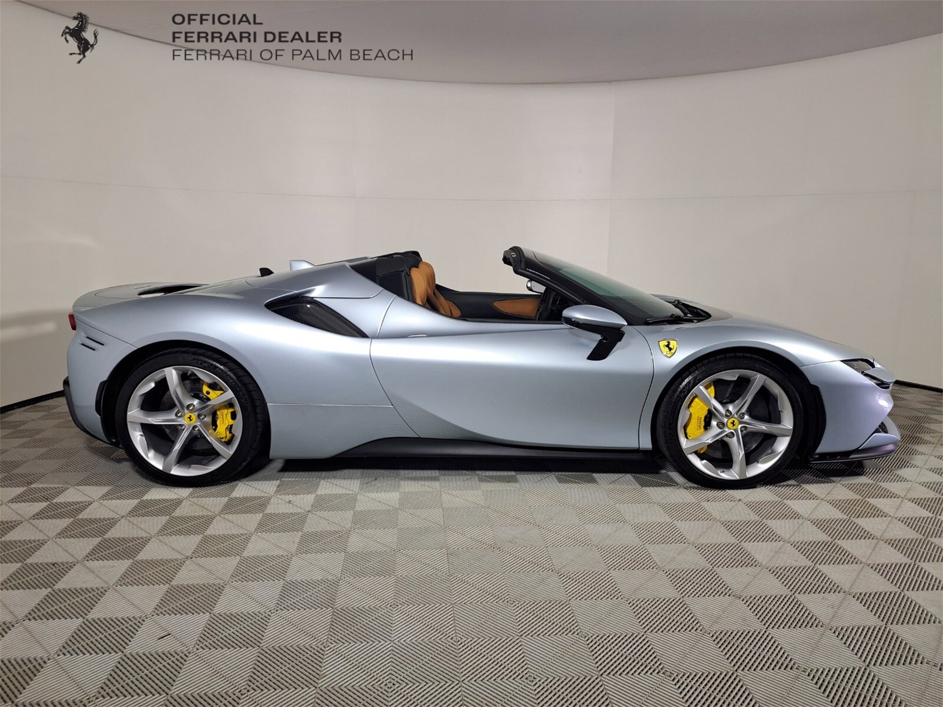 Certified 2024 Ferrari SF90 Spider image 2