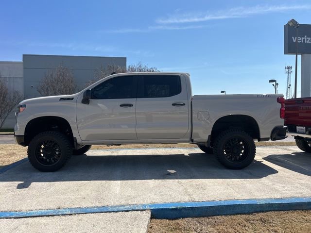 New 2026 Chevrolet Silverado 1500 Custom Trail Boss w/ LPO, Dark Essentials Package AWD/4WD image 9