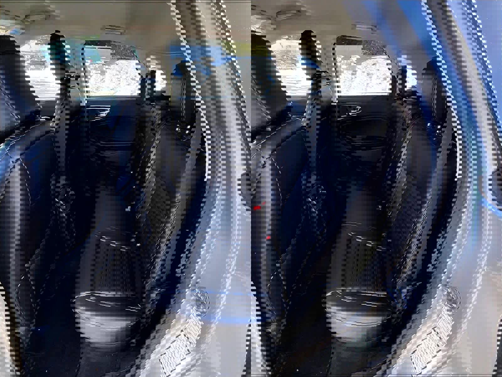 Used 2024 Ford Edge SEL image 15