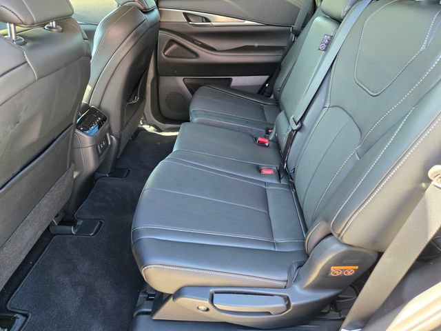 Certified 2026 INFINITI QX60 Pure w/ Cargo Package AWD/4WD image 12