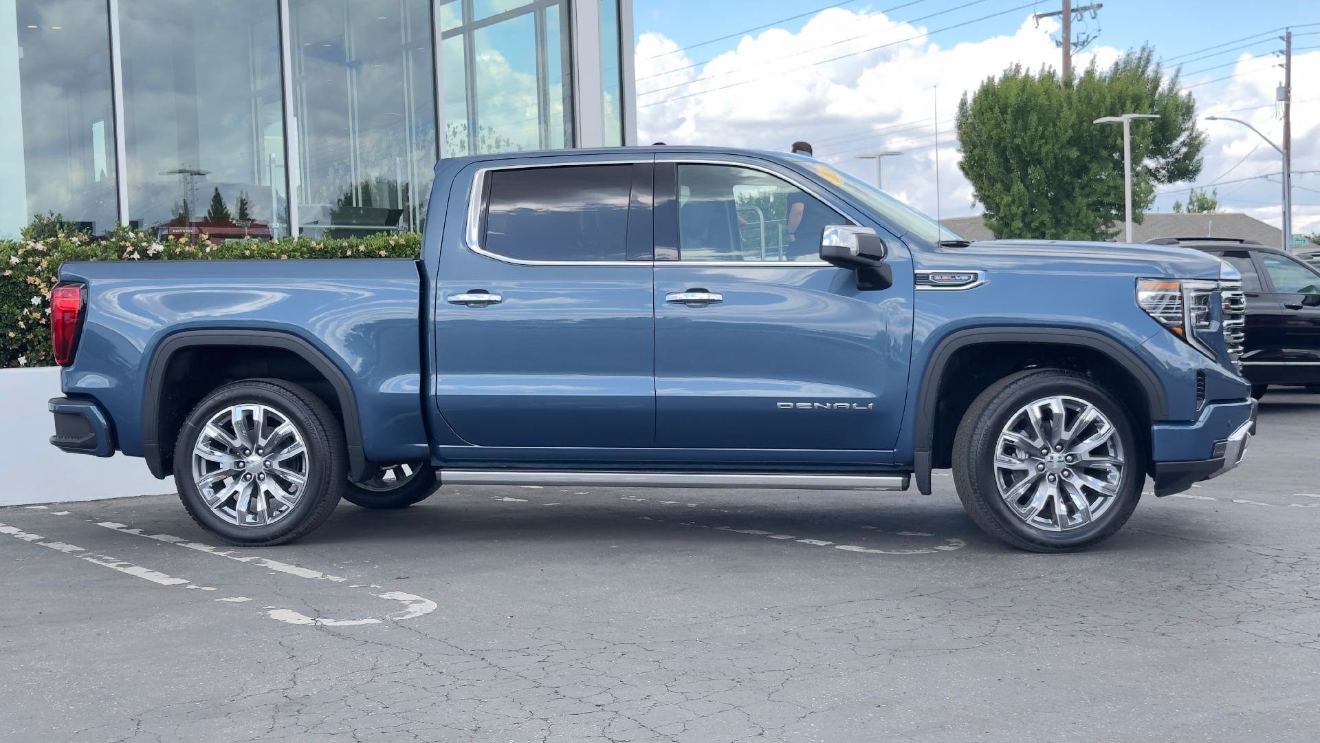 New 2026 GMC Sierra 1500 Denali AWD/4WD image 2