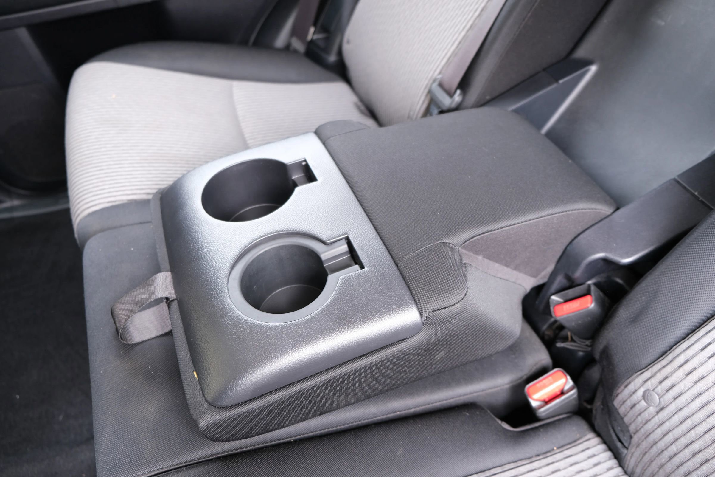Used 2015 Toyota 4Runner SR5 RWD image 17