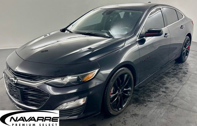 Used 2023 Chevrolet Malibu LT w/ Redline Edition FWD image 4