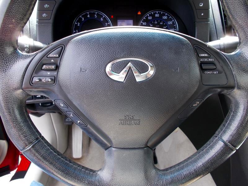 Used 2013 INFINITI G37 x w/ Premium Pkg image 30